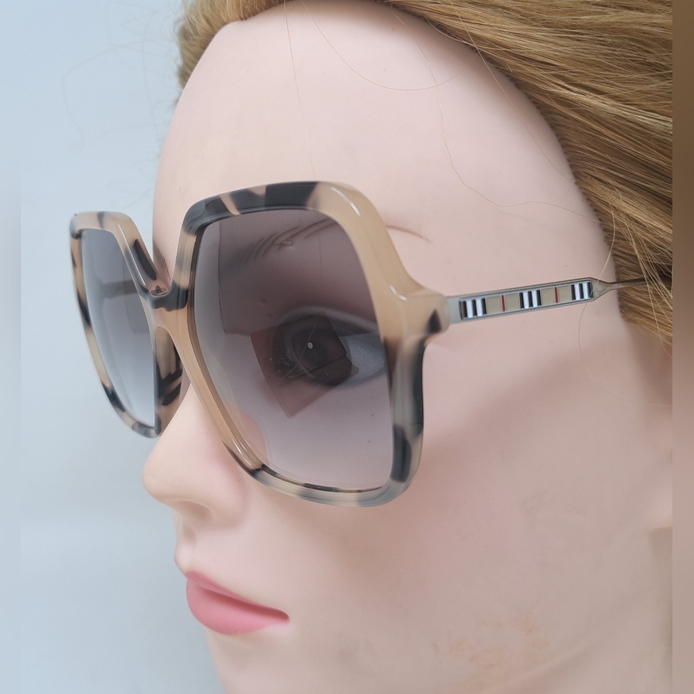 Burberry Sunglasses Havana Gray Gradient Oversized Square Check B4324 59-16-140 - Picture 5 of 16